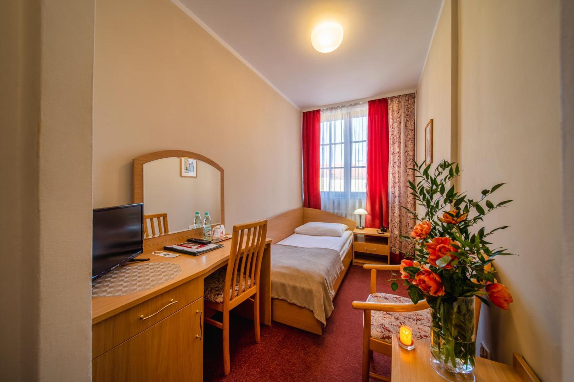 Hotel Gromada Stary Toruń Dış mekan fotoğraf